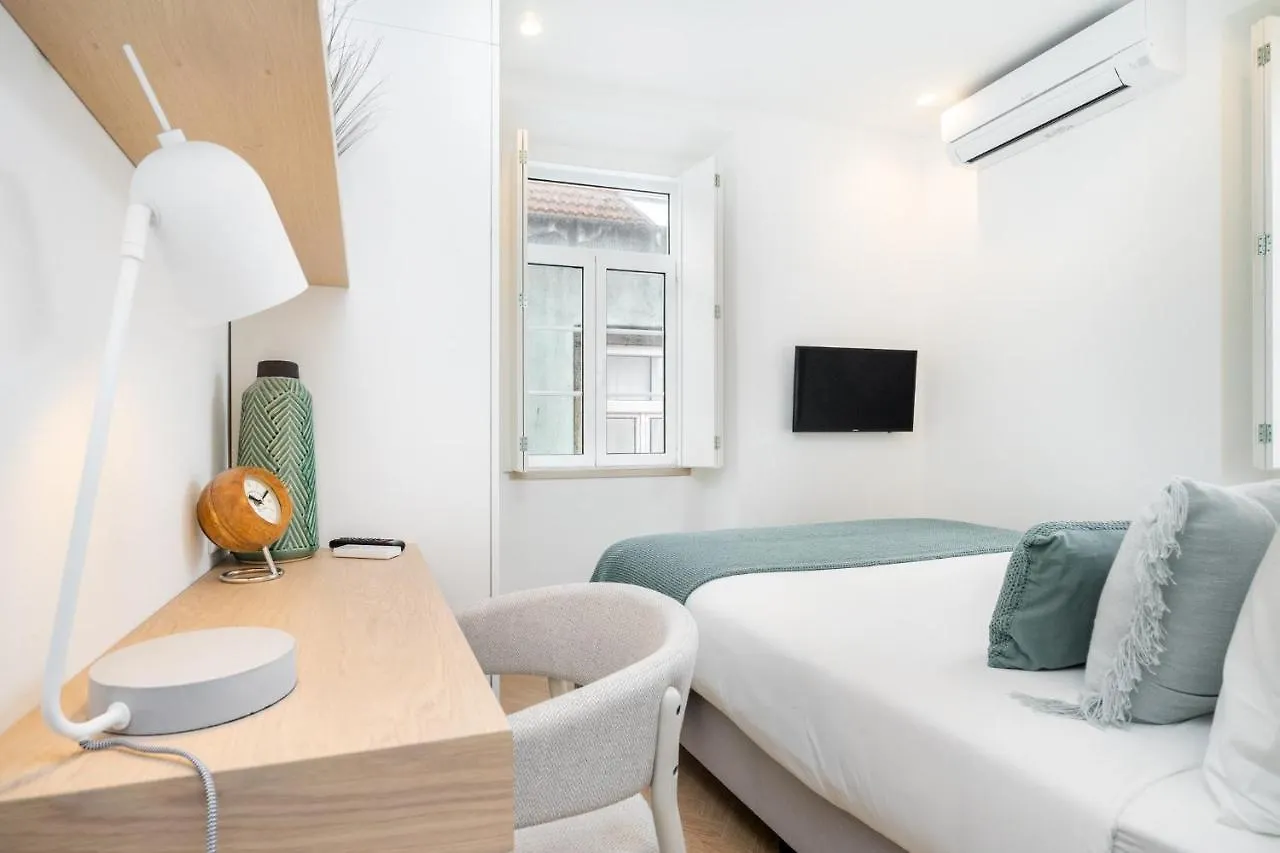 Whome | Luxury Duplex Prime Location Great For Families Lisbon 0*,  Portugal